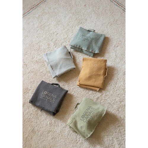 Игровой набор Lorena Canals Сад цветов 50x65 см Игровой набор Lorena Canals Сад цветов 50x65 см