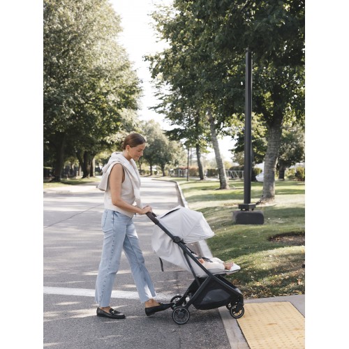 Коляска прогулочная UPPAbaby MINU V3 SAVANNAH Коляска прогулочная UPPAbaby MINU V3 SAVANNAH