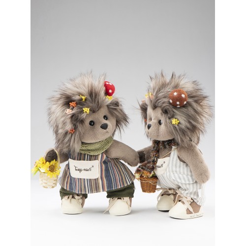 Авторская мягкая игрушка Lina Ежик серый Мори с костюмом M (±30 см) Авторская мягкая игрушка Lina Ежик серый Мори с костюмом M (±30 см)