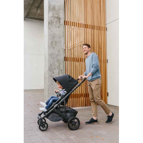 Коляска прогулочная UPPAbaby Cruz V2 JAKE черный