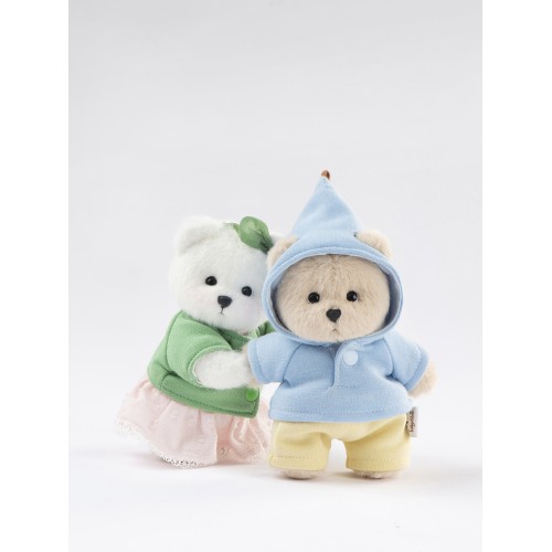 Авторская мягкая игрушка Lina Медведь Эверест молочный с костюмом-брелком XS (±15 см) Авторская мягкая игрушка Lina Медведь Эверест молочный с костюмом-брелком XS (±15 см)