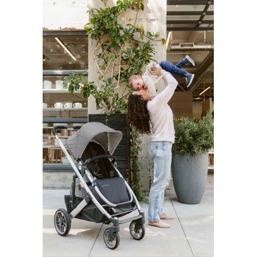 Коляска прогулочная UPPAbaby Cruz V2 JORDAN графитовый меланж