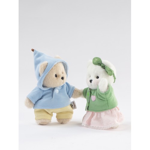 Авторская мягкая игрушка Lina Медведь Эверест молочный с костюмом-брелком XS (±15 см) Авторская мягкая игрушка Lina Медведь Эверест молочный с костюмом-брелком XS (±15 см)