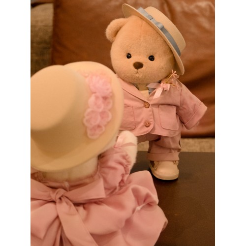 Авторская мягкая игрушка Lina Медведь молочный Сладкая парочка в костюме M (±30 см) Авторская мягкая игрушка Lina Медведь молочный Сладкая парочка в костюме M (±30 см)