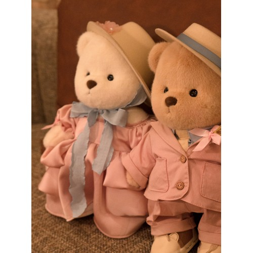 Авторская мягкая игрушка Lina Медведь молочный Сладкая парочка в костюме M (±30 см) Авторская мягкая игрушка Lina Медведь молочный Сладкая парочка в костюме M (±30 см)