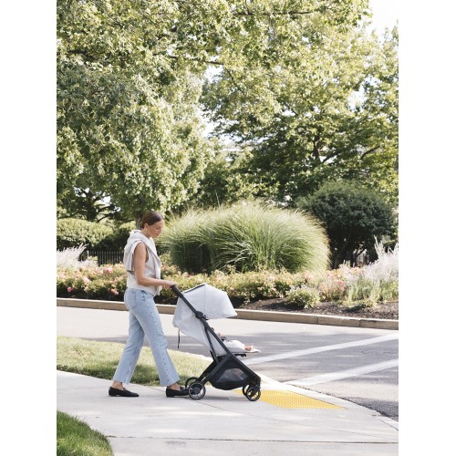 Коляска прогулочная UPPAbaby MINU V3 SAVANNAH Коляска прогулочная UPPAbaby MINU V3 SAVANNAH