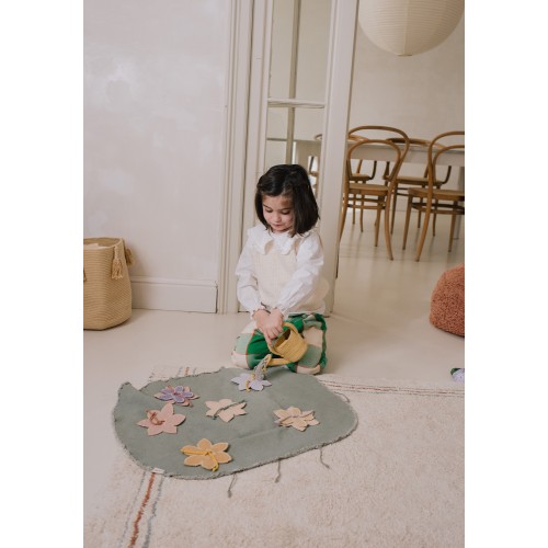 Игровой набор Lorena Canals Сад цветов 50x65 см Игровой набор Lorena Canals Сад цветов 50x65 см