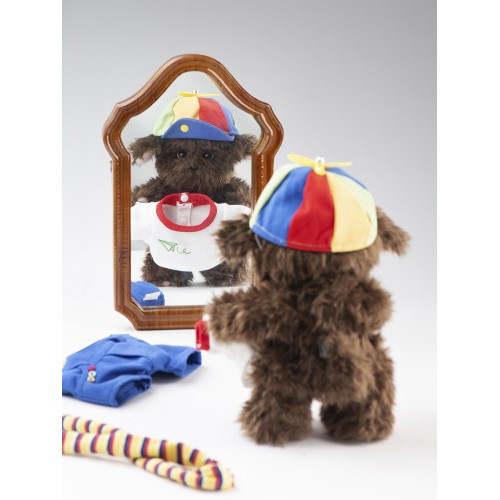 Авторская мягкая игрушка Lina Щенок Фил в одежде S (±20 см) кучерявый коричневый цвет Авторская мягкая игрушка Lina Щенок Фил в одежде S (±20 см) кучерявый коричневый цвет