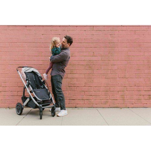 Коляска прогулочная UPPAbaby Cruz V2 ALICE нежно-розовый