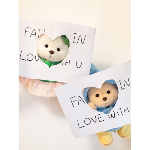 Авторская мягкая игрушка Lina Медведь Эверест молочный в голубом худи и желтых штанишках S (±20 см) Авторская мягкая игрушка Lina Медведь Эверест молочный в голубом худи и желтых штанишках S (±20 см)