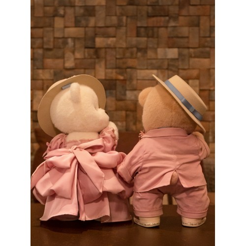 Авторская мягкая игрушка Lina Медведь молочный Сладкая парочка в костюме M (±30 см) Авторская мягкая игрушка Lina Медведь молочный Сладкая парочка в костюме M (±30 см)