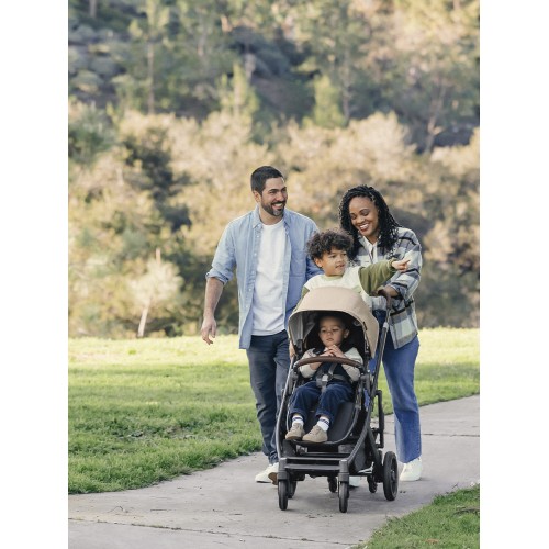 Коляска прогулочная UPPAbaby Cruz V2 LIAM Коляска прогулочная UPPAbaby Cruz V2 LIAM